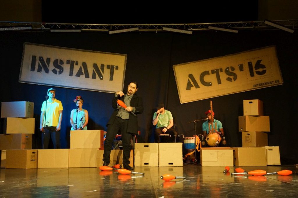 Instant Acts 2016